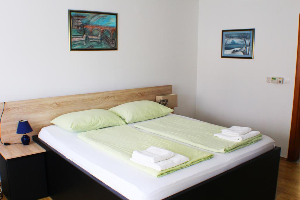 Bokun Apartments III Сисак Экстерьер фото