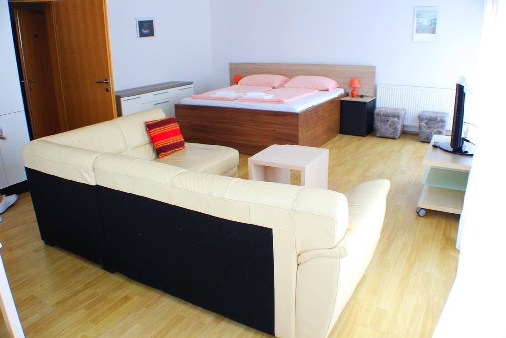 Bokun Apartments III Сисак Экстерьер фото